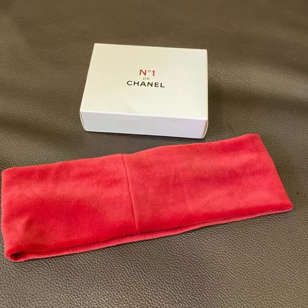 Chanel gift Red Headband - Picture 2 of 7